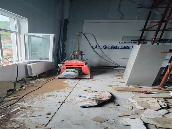 新罗地基基础下沉墙体裂缝加固注浆顶升施工